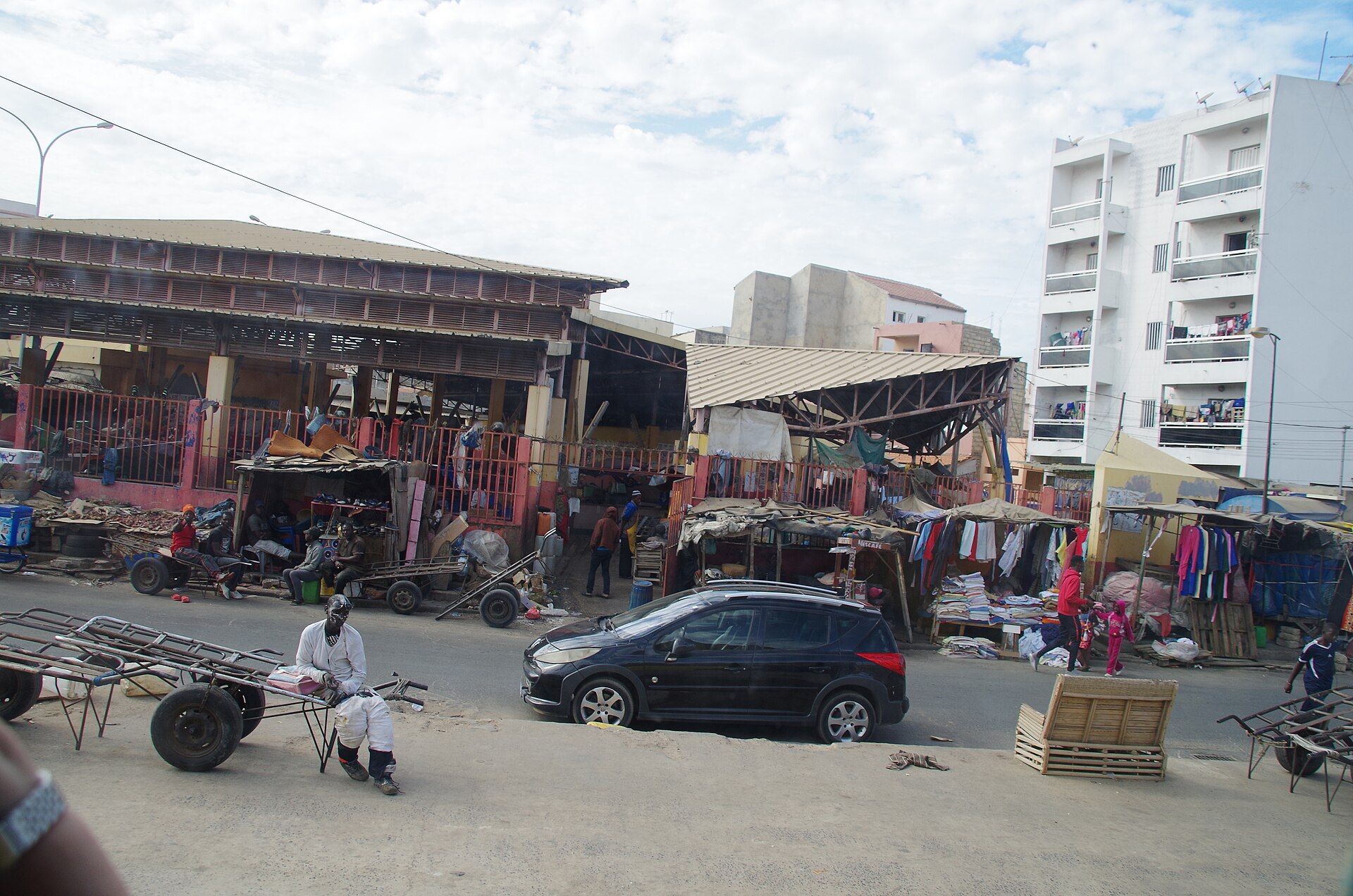 Commerçants au marché Sandaga, à Dakar